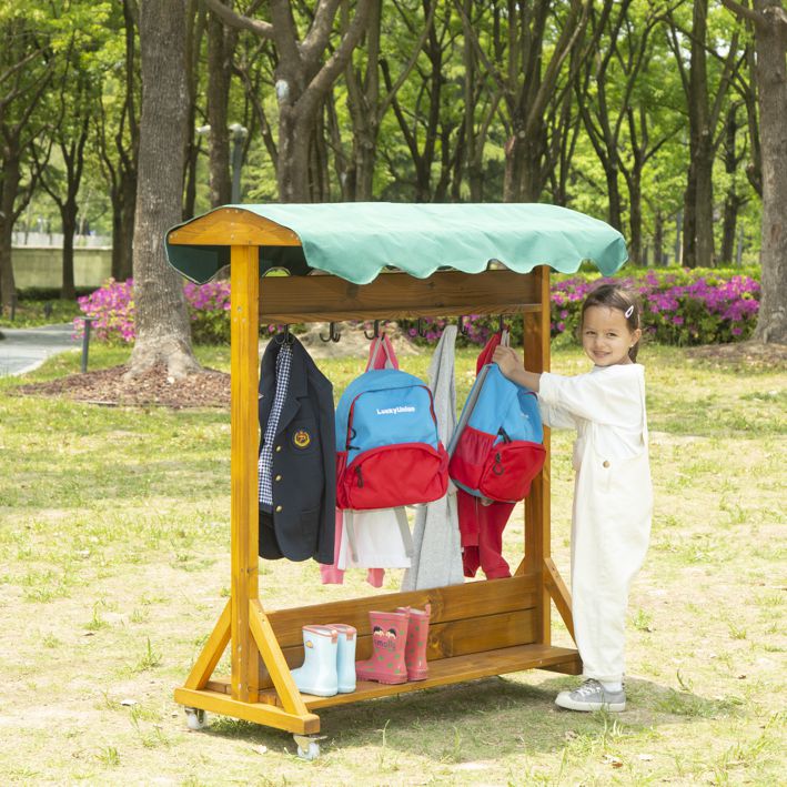 Mobile Outdoor-Garderobe
